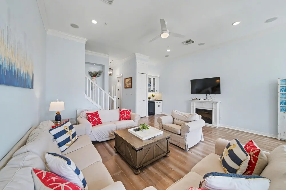 1830 Seaside Drive Galveston, TX 77550