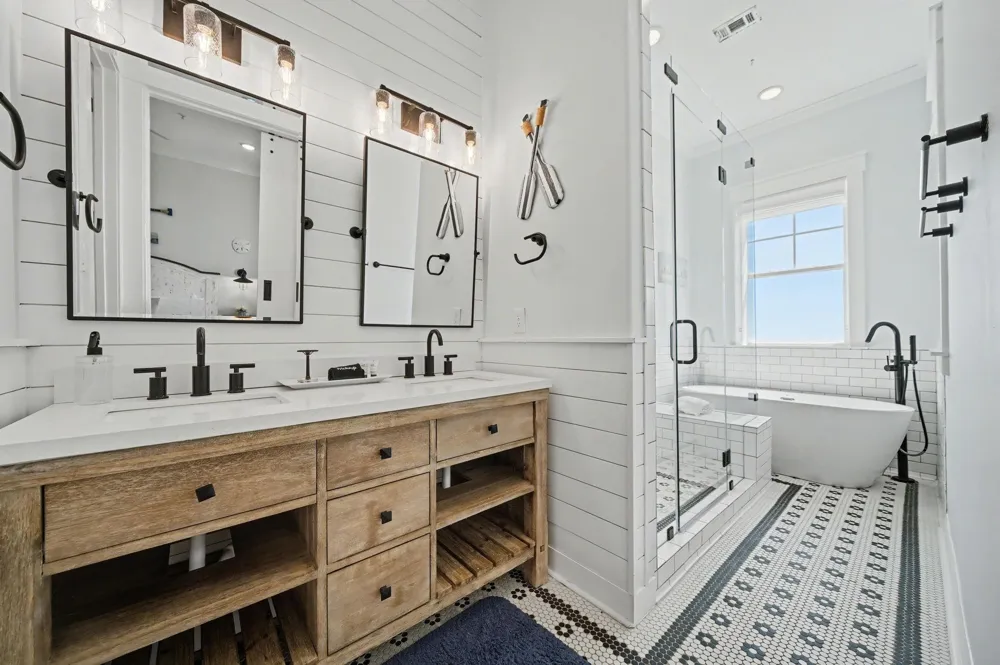 1830 Seaside Drive Galveston, TX 77550