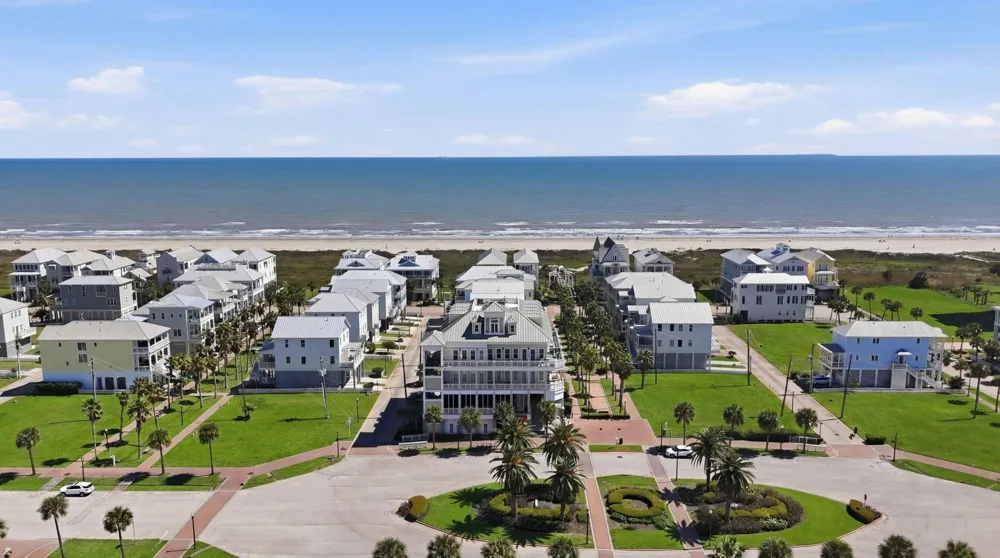 1830 Seaside Drive Galveston, TX 77550