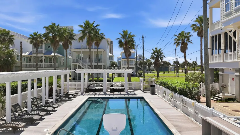 1830 Seaside Drive Galveston, TX 77550