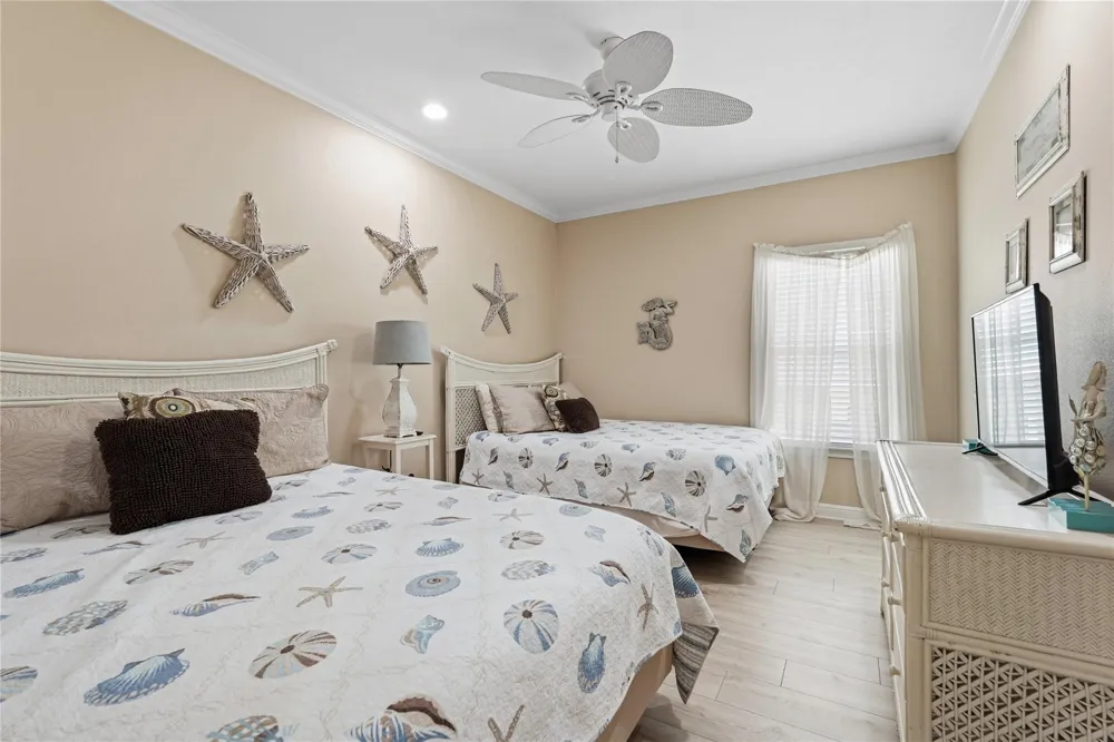 2493 Howell Crystal Beach, TX 77650