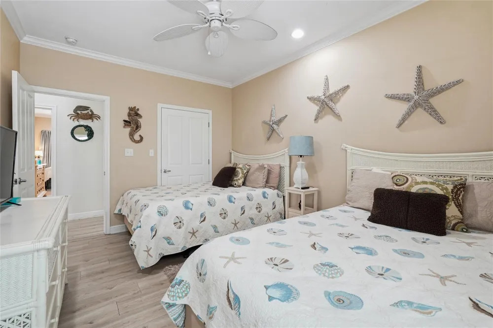 2493 Howell Crystal Beach, TX 77650