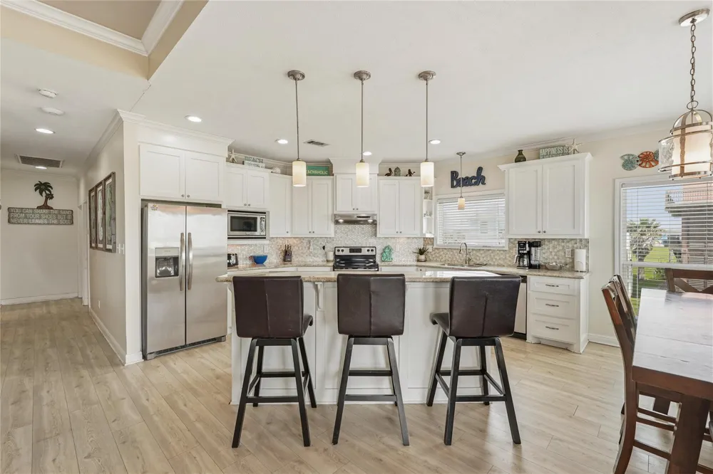 2493 Howell Crystal Beach, TX 77650