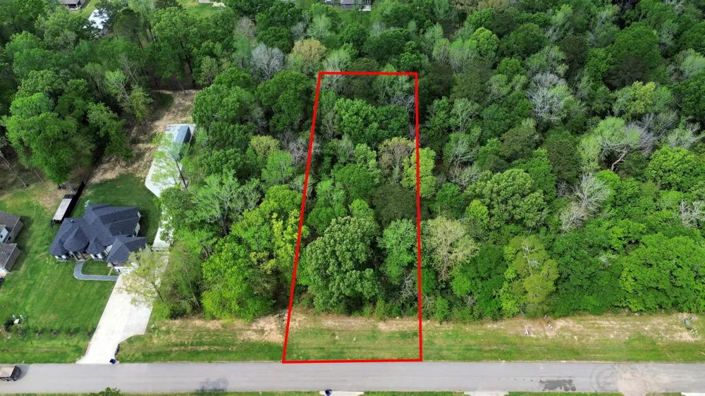 116 County Road 6606 Dayton, TX 77535