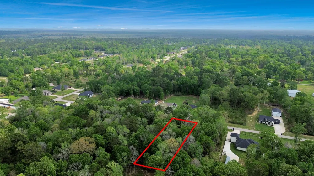 116 County Road 6606 Dayton, TX 77535