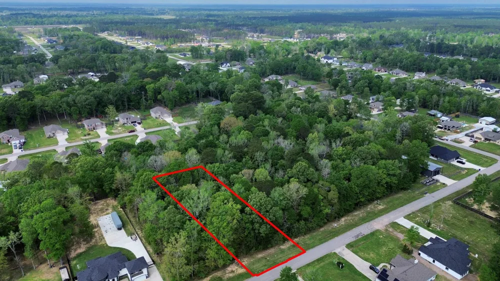 116 County Road 6606 Dayton, TX 77535