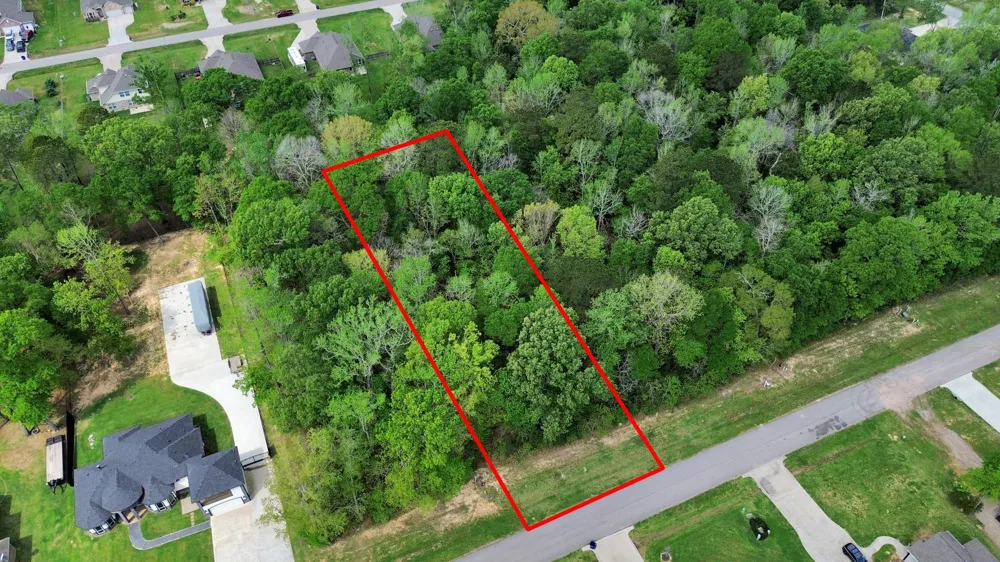 116 County Road 6606 Dayton, TX 77535