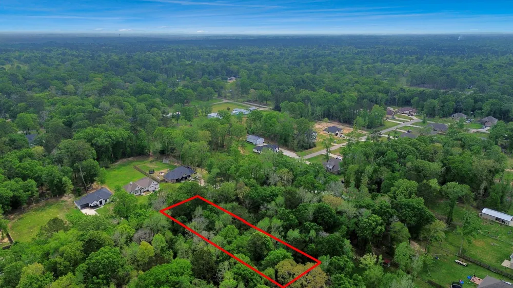 116 County Road 6606 Dayton, TX 77535
