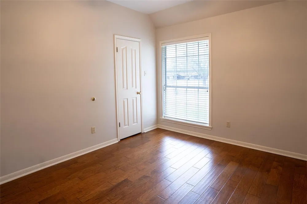 604 Texas Avenue Shiner, TX 77984