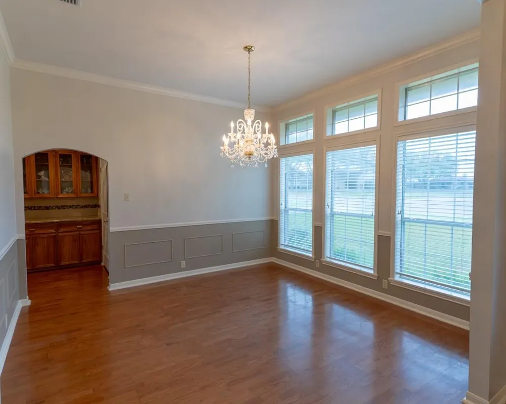604 Texas Avenue Shiner, TX 77984