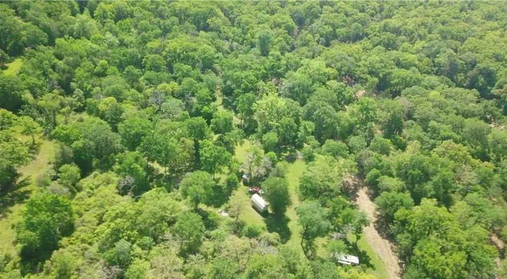 18242 Old Bundick Road Hearne, TX 77859
