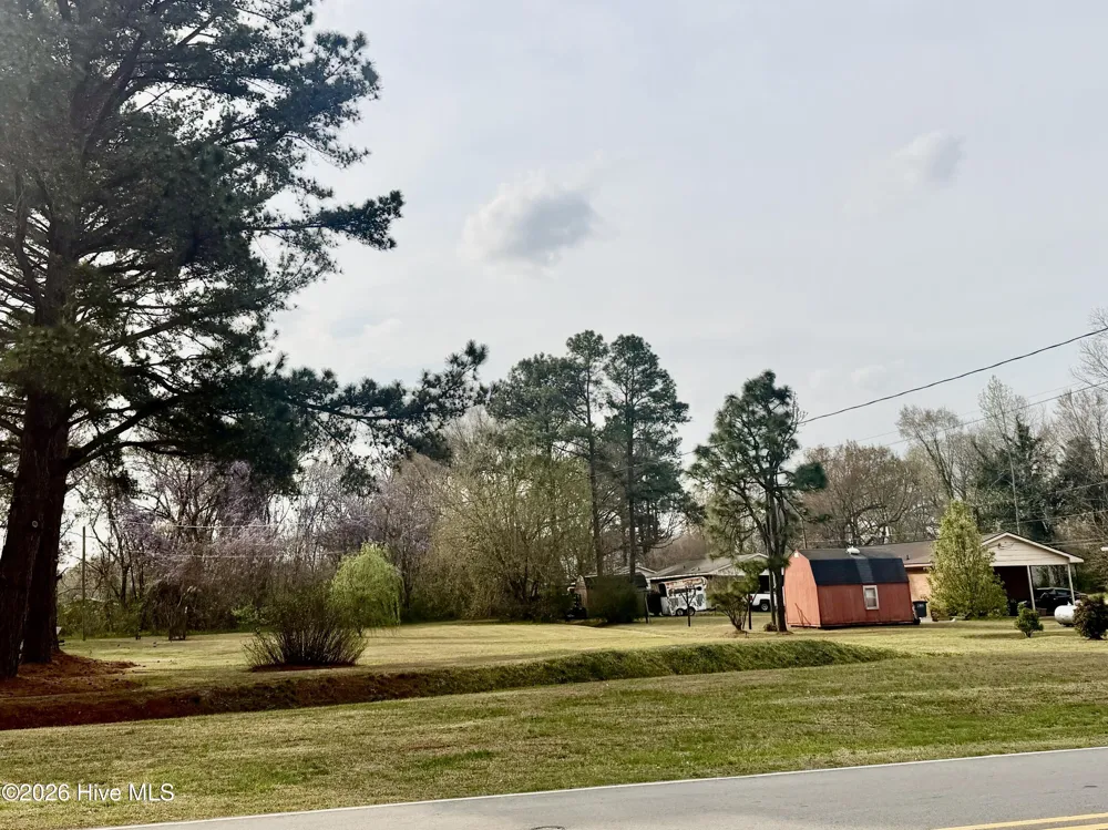 5206 Gainor Avenue Battleboro, NC 27809