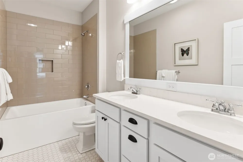 374 Compass Street Pacific Beach, WA 98571
