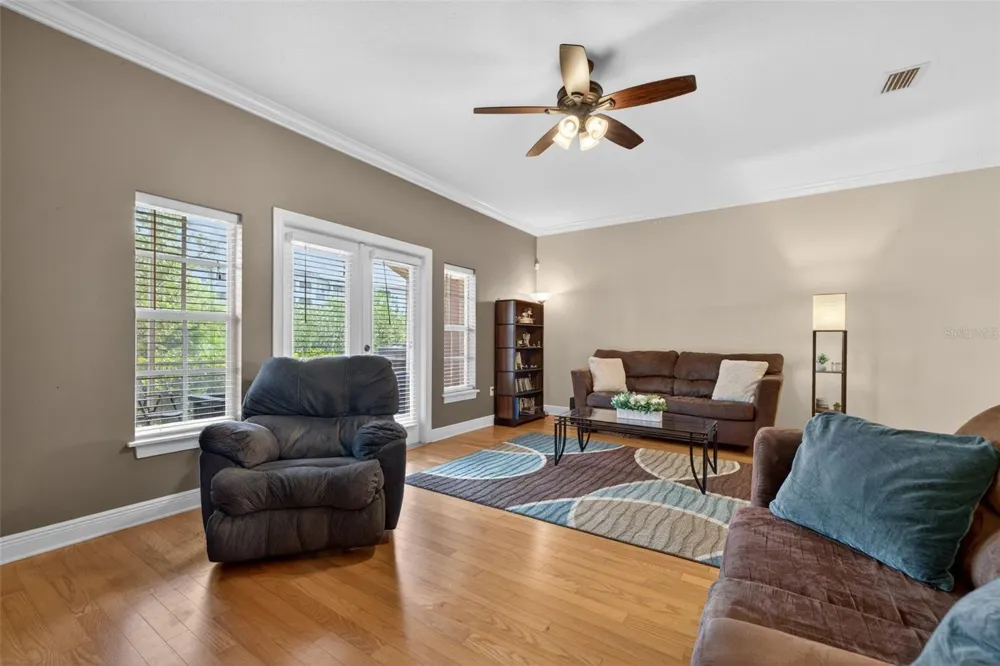 184 VALENCIA CIRCLE St Petersburg, FL 33716
