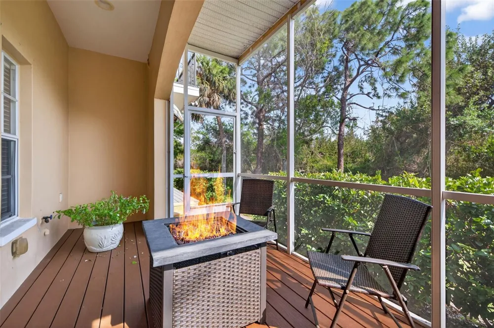 184 VALENCIA CIRCLE St Petersburg, FL 33716