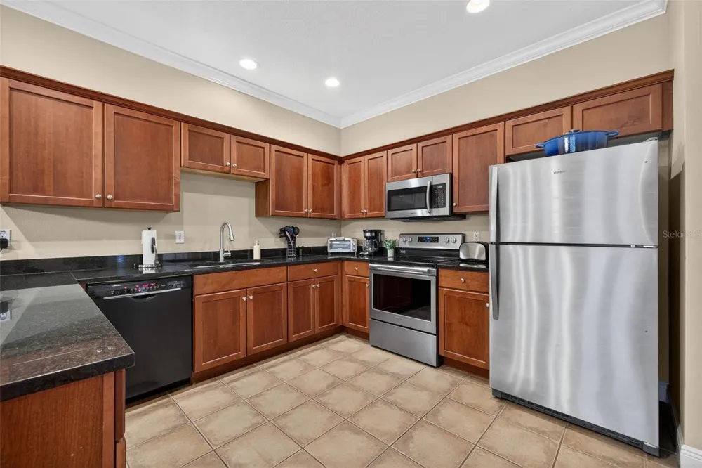 184 VALENCIA CIRCLE St Petersburg, FL 33716