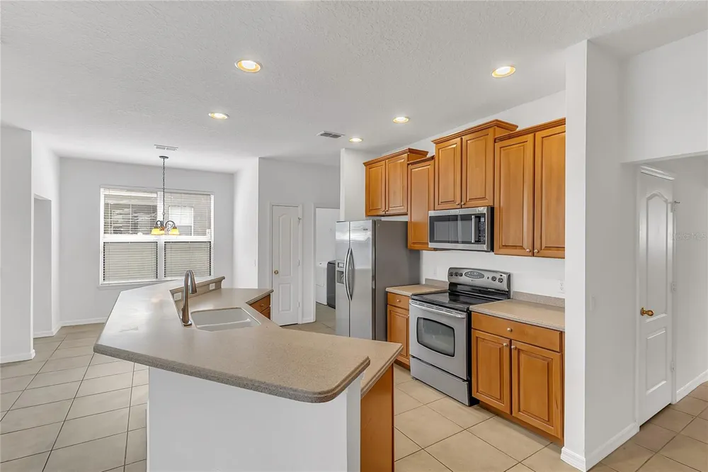 3323 FAWNWOOD DRIVE Ocoee, FL 34761