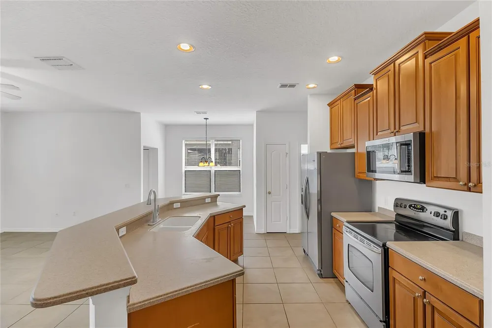 3323 FAWNWOOD DRIVE Ocoee, FL 34761