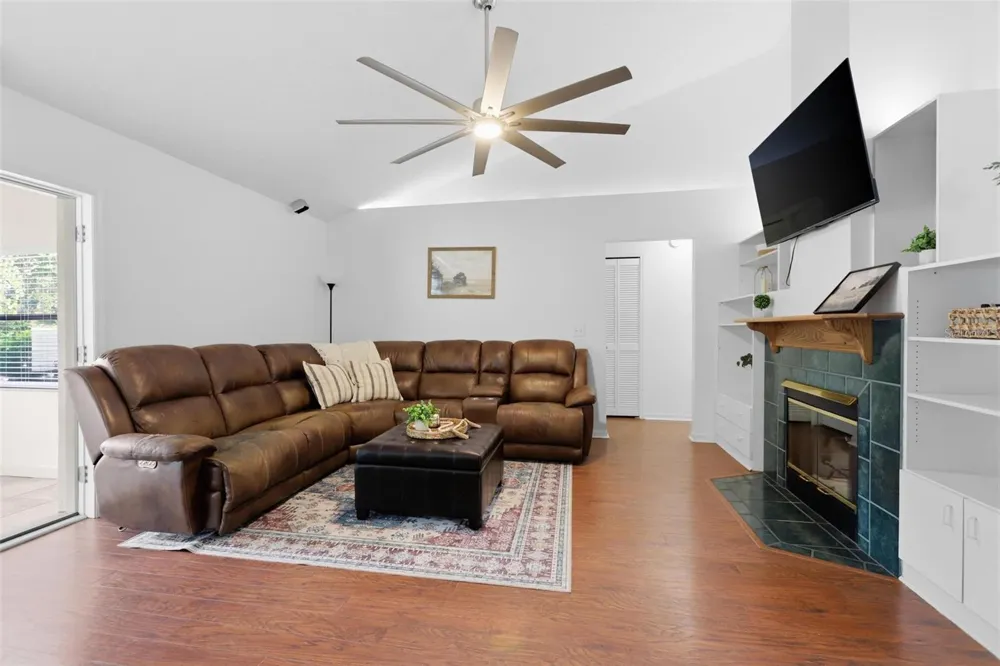 731 EDGEWILD COURT Orange City, FL 32763