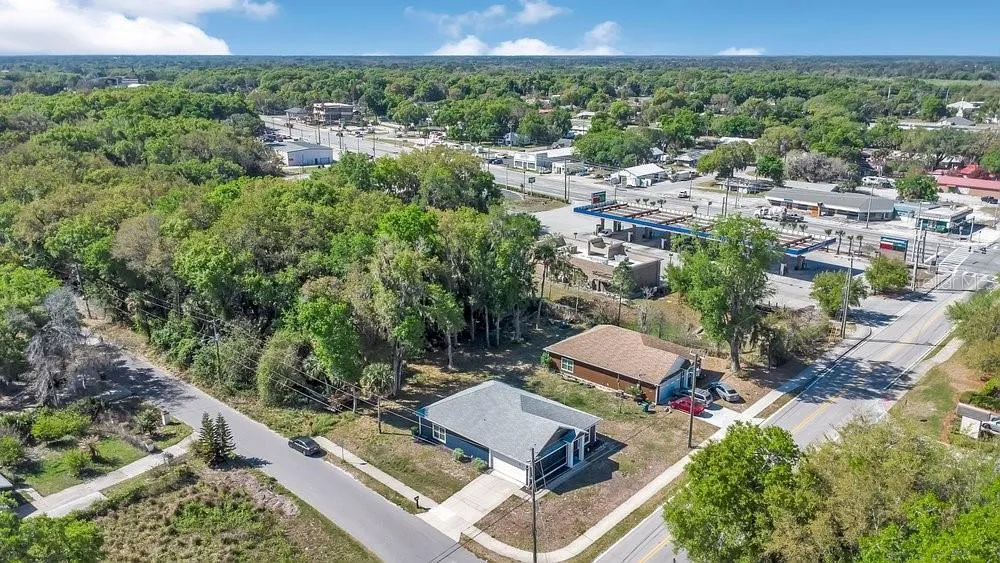 2498 MITCHELL AVENUE Mims, FL 32754