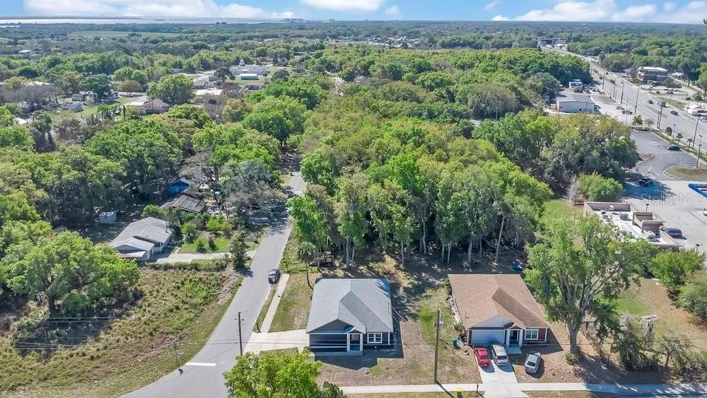 2498 MITCHELL AVENUE Mims, FL 32754