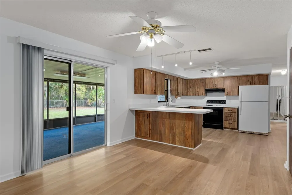 7095 W GREENWOOD LANE Crystal River, FL 34429