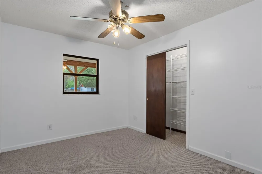 7095 W GREENWOOD LANE Crystal River, FL 34429