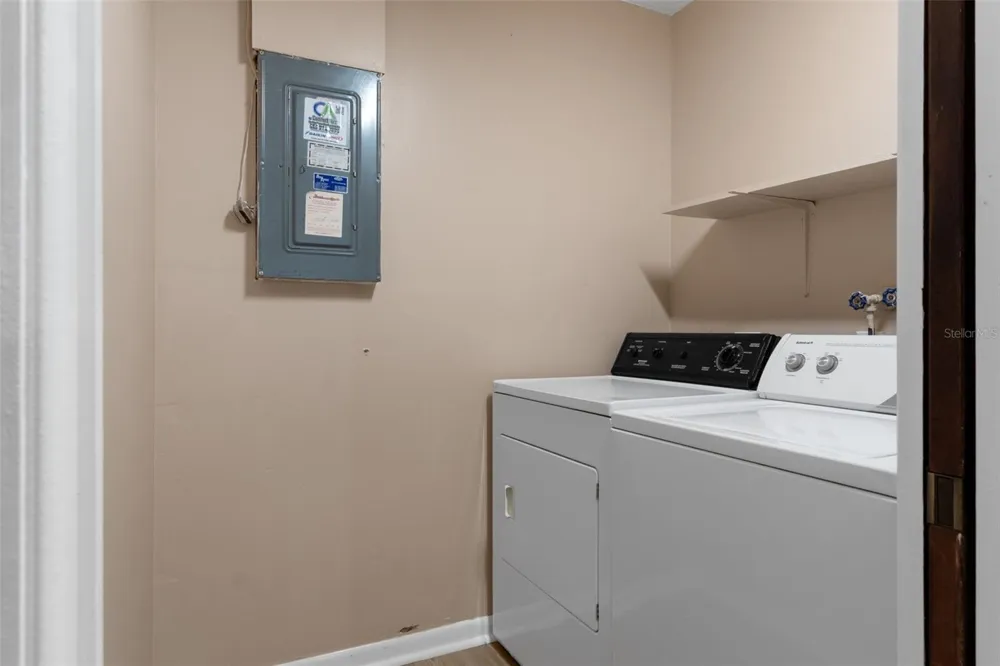 7095 W GREENWOOD LANE Crystal River, FL 34429
