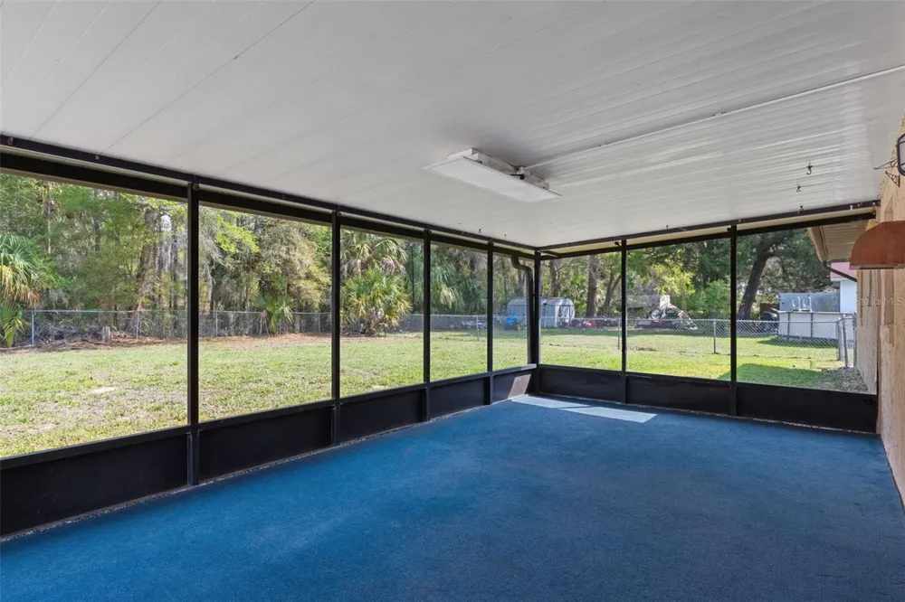 7095 W GREENWOOD LANE Crystal River, FL 34429