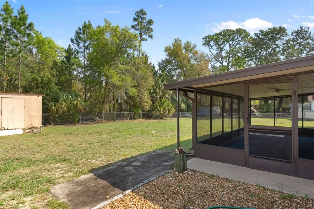 7095 W GREENWOOD LANE Crystal River, FL 34429