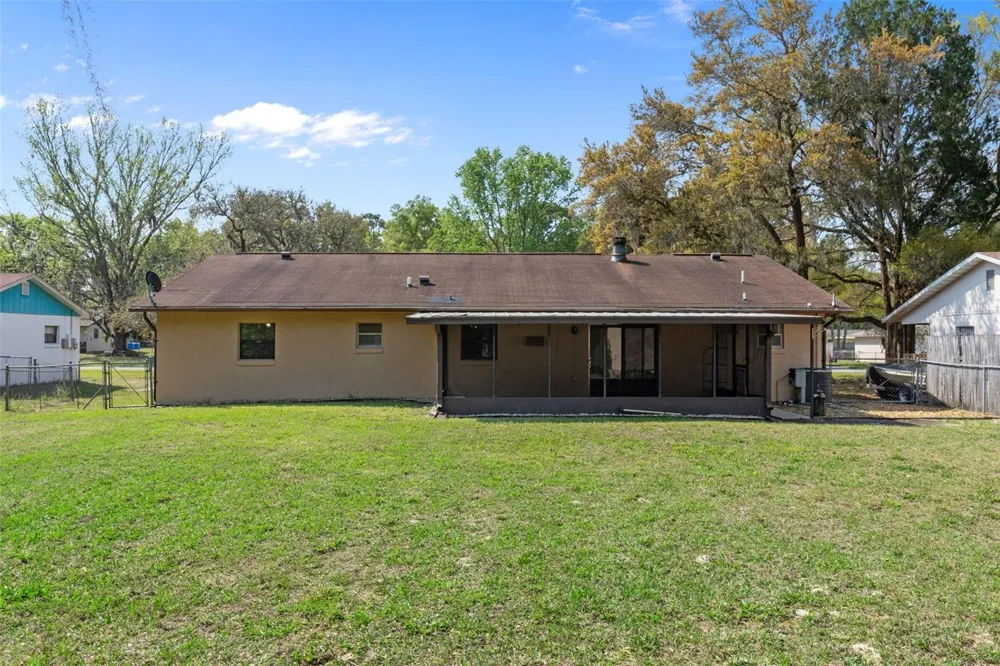 7095 W GREENWOOD LANE Crystal River, FL 34429