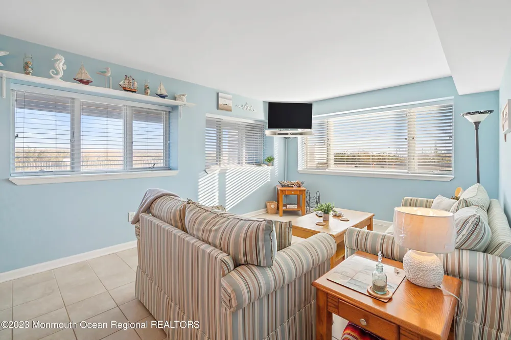 41 Dune Terrace Ortley Beach, NJ 08751