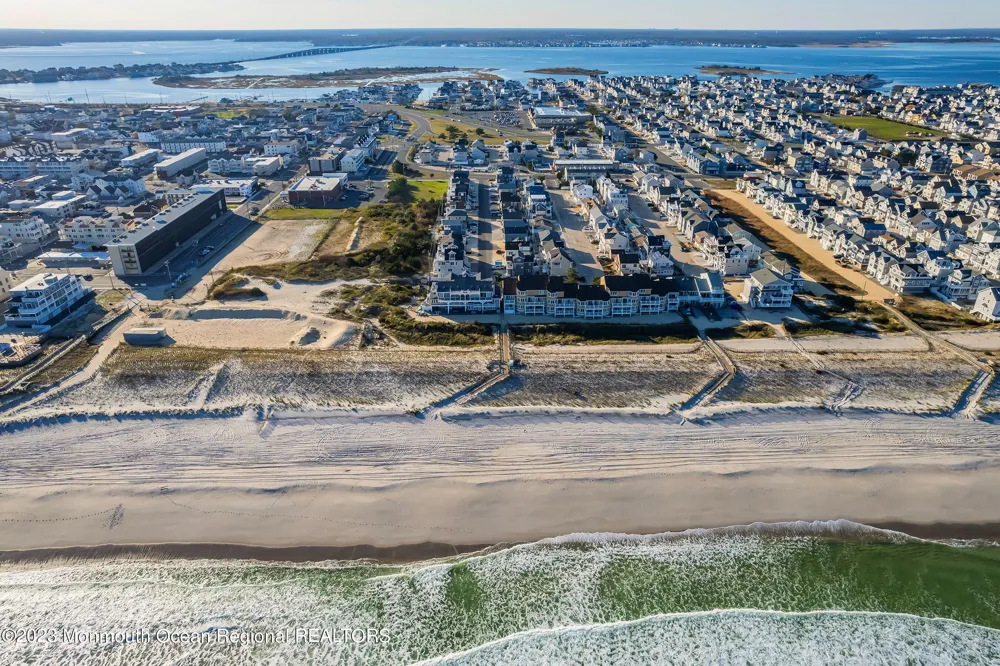 41 Dune Terrace Ortley Beach, NJ 08751