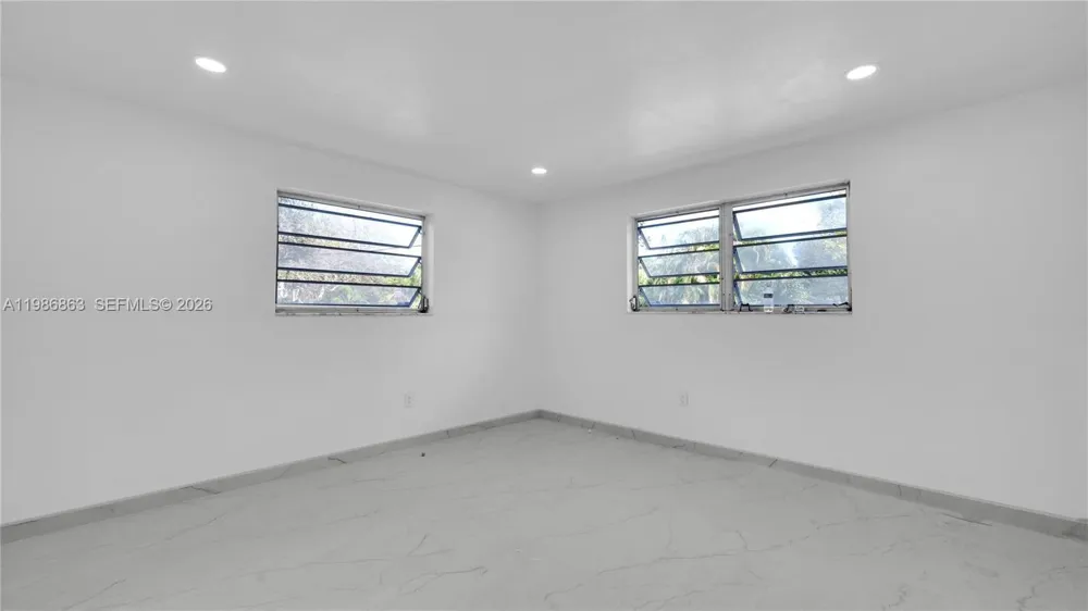 8850 NE 4th Ave El Portal, FL 33138