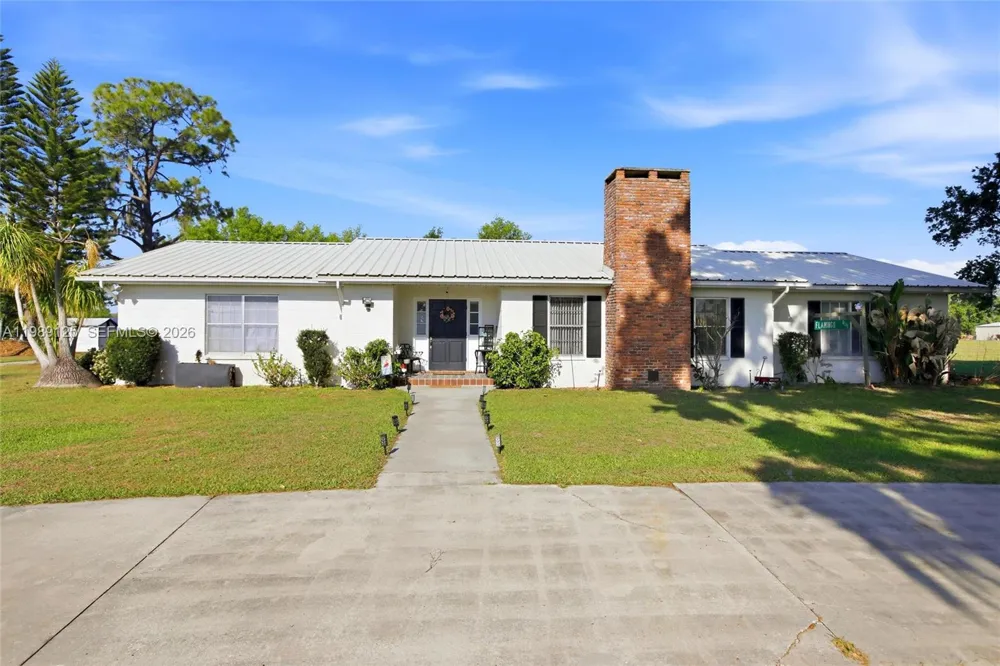 3903 Edison Avenue Other City - In The State Of Florida, FL 33834