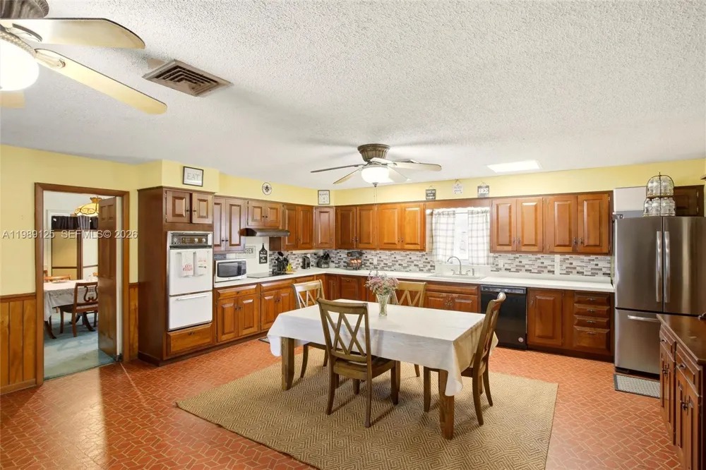 3903 Edison Avenue Other City - In The State Of Florida, FL 33834