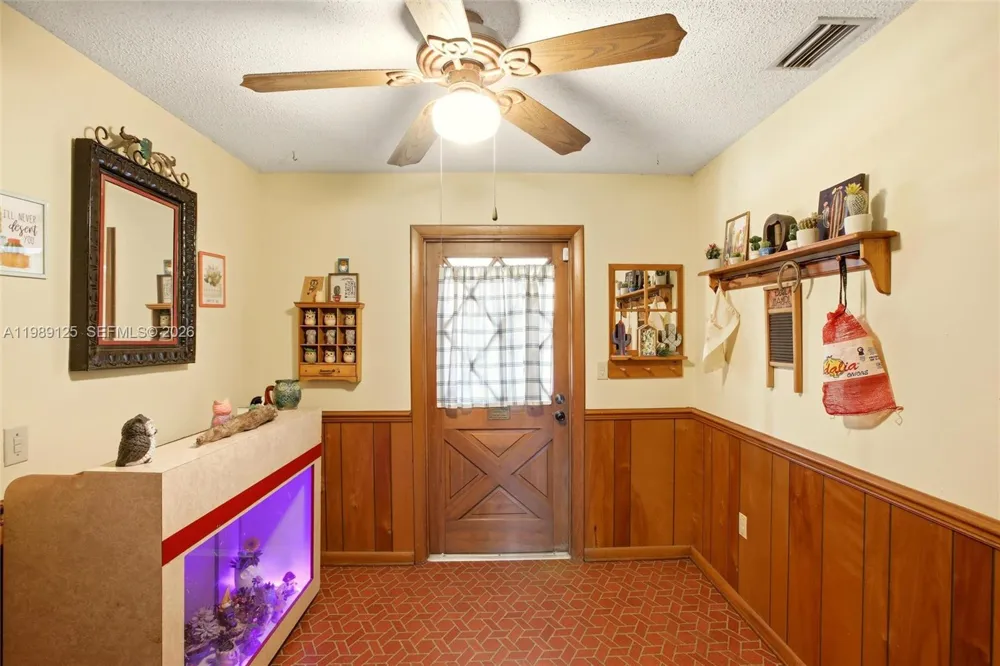 3903 Edison Avenue Other City - In The State Of Florida, FL 33834