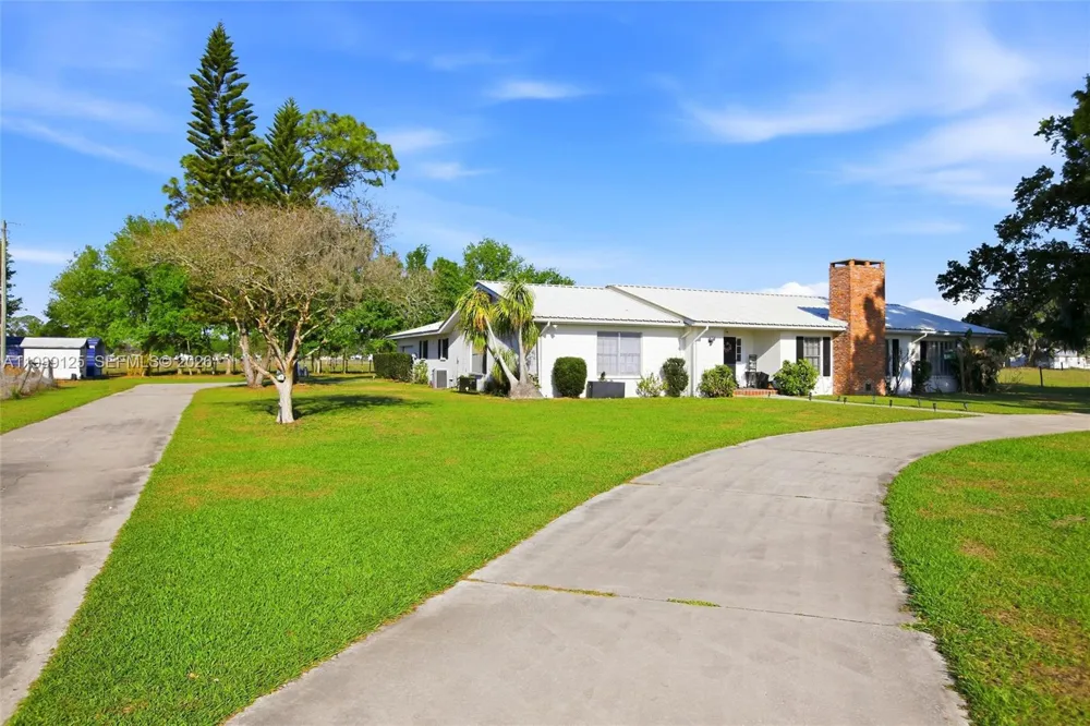 3903 Edison Avenue Other City - In The State Of Florida, FL 33834