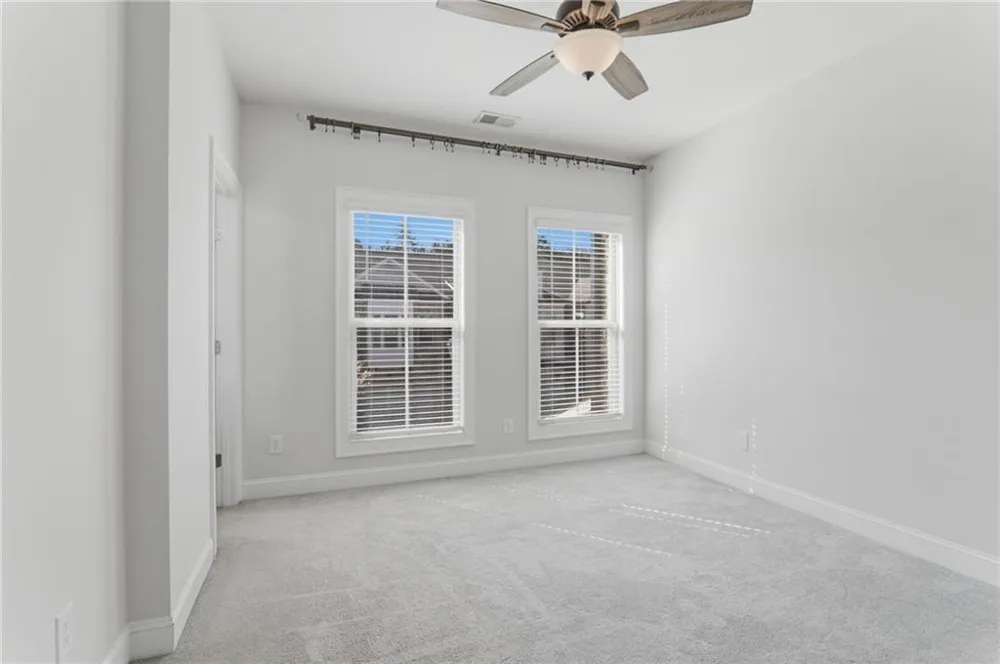 2051 Glenview Park Circle Duluth, GA 30097