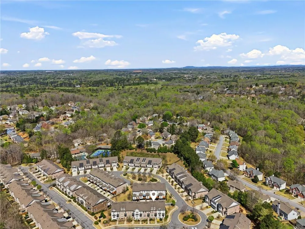 2051 Glenview Park Circle Duluth, GA 30097