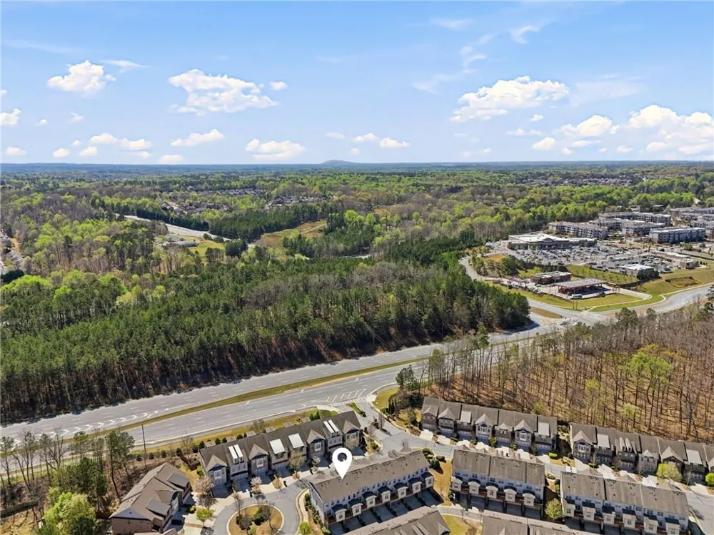 2051 Glenview Park Circle Duluth, GA 30097