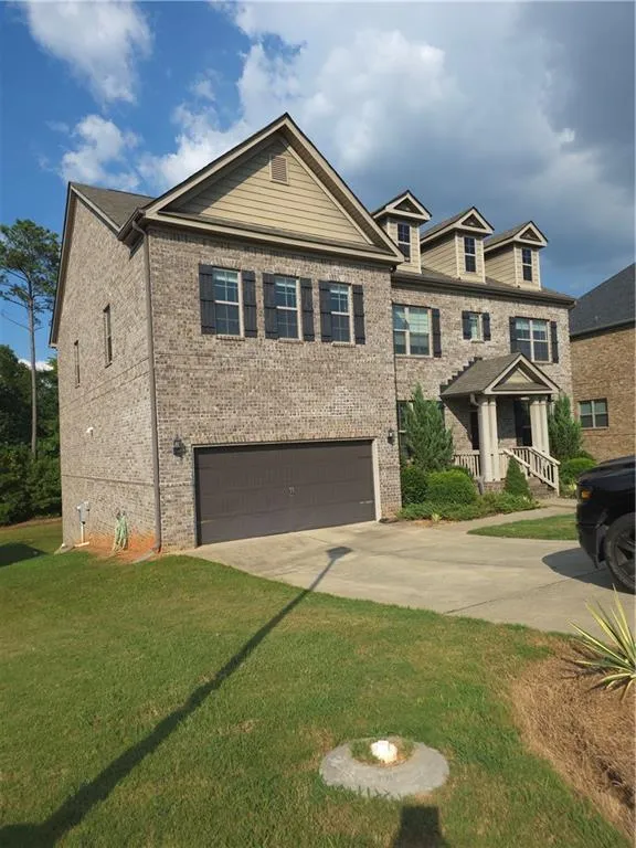 615 Birkdale Drive Fairburn, GA 30213