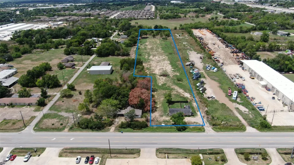 522 Fm 359 S Brookshire, TX 77423