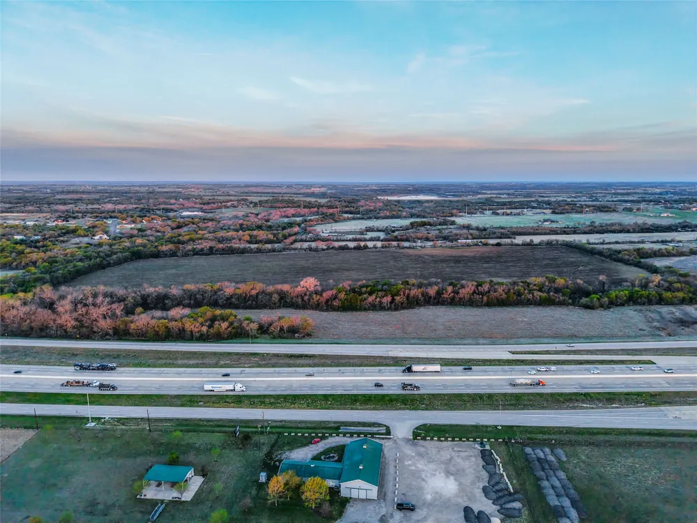 Ih 35 Troy, TX 76579