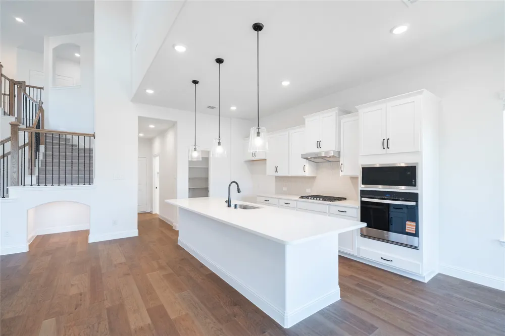 2225 Valencia Drive Little Elm, TX 75068