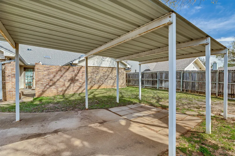 504 Chaffee Drive Arlington, TX 76006