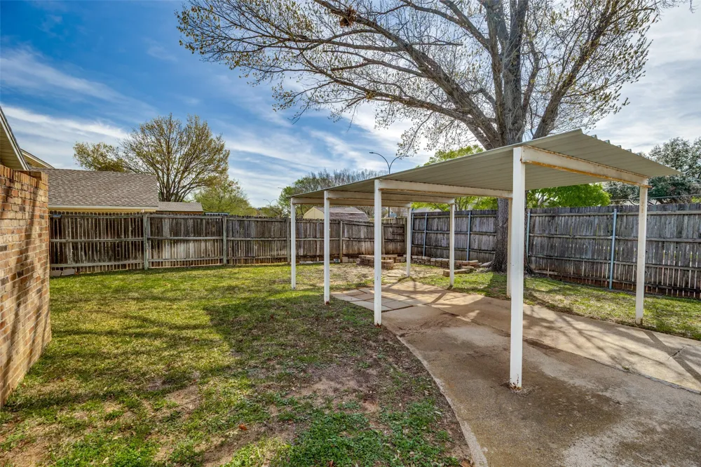 504 Chaffee Drive Arlington, TX 76006