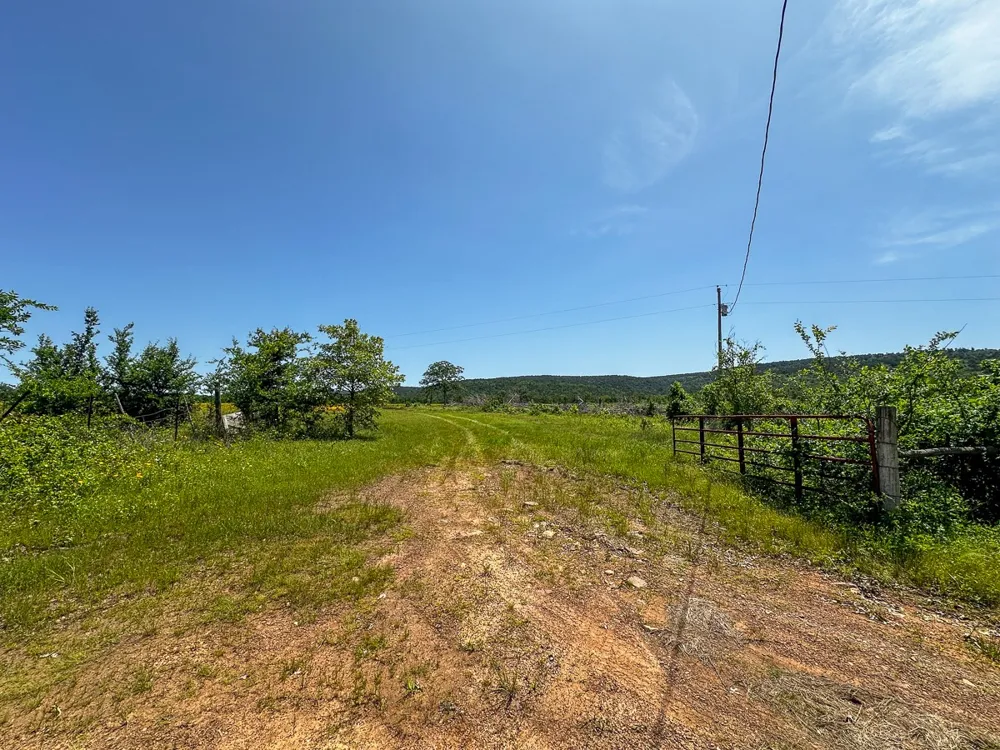 1 N 4220 Rd Antlers, OK 74536
