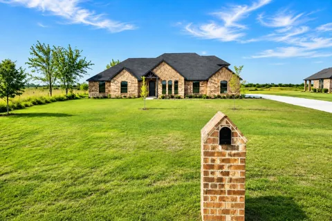 1165 Deerfield Drive