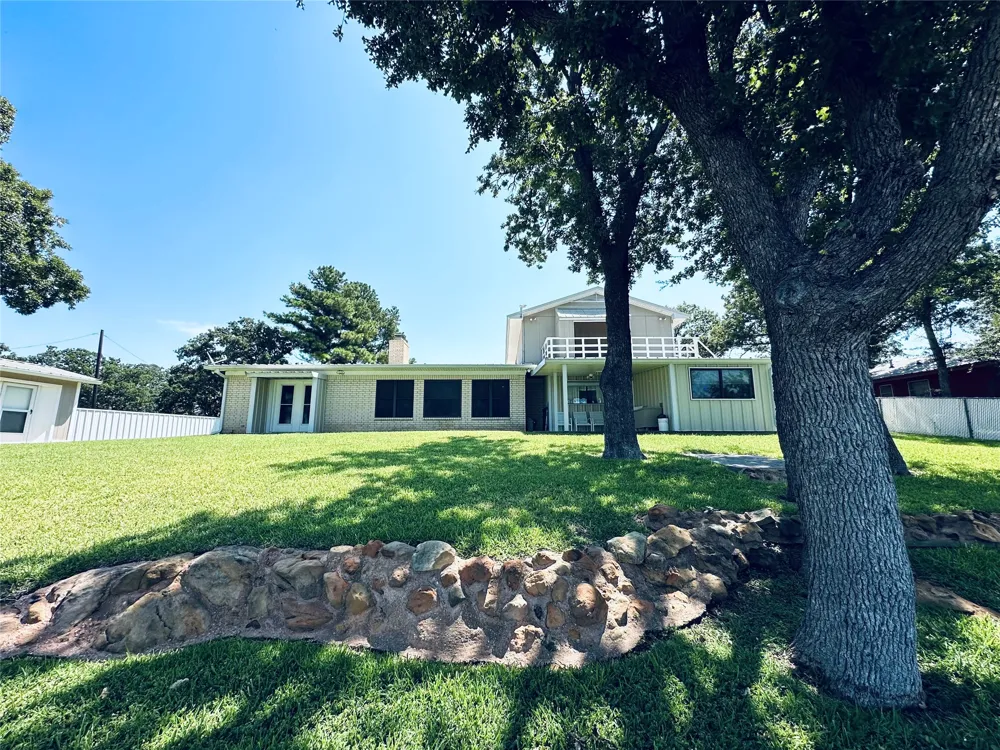 10297 County Road 197 Breckenridge, TX 76424